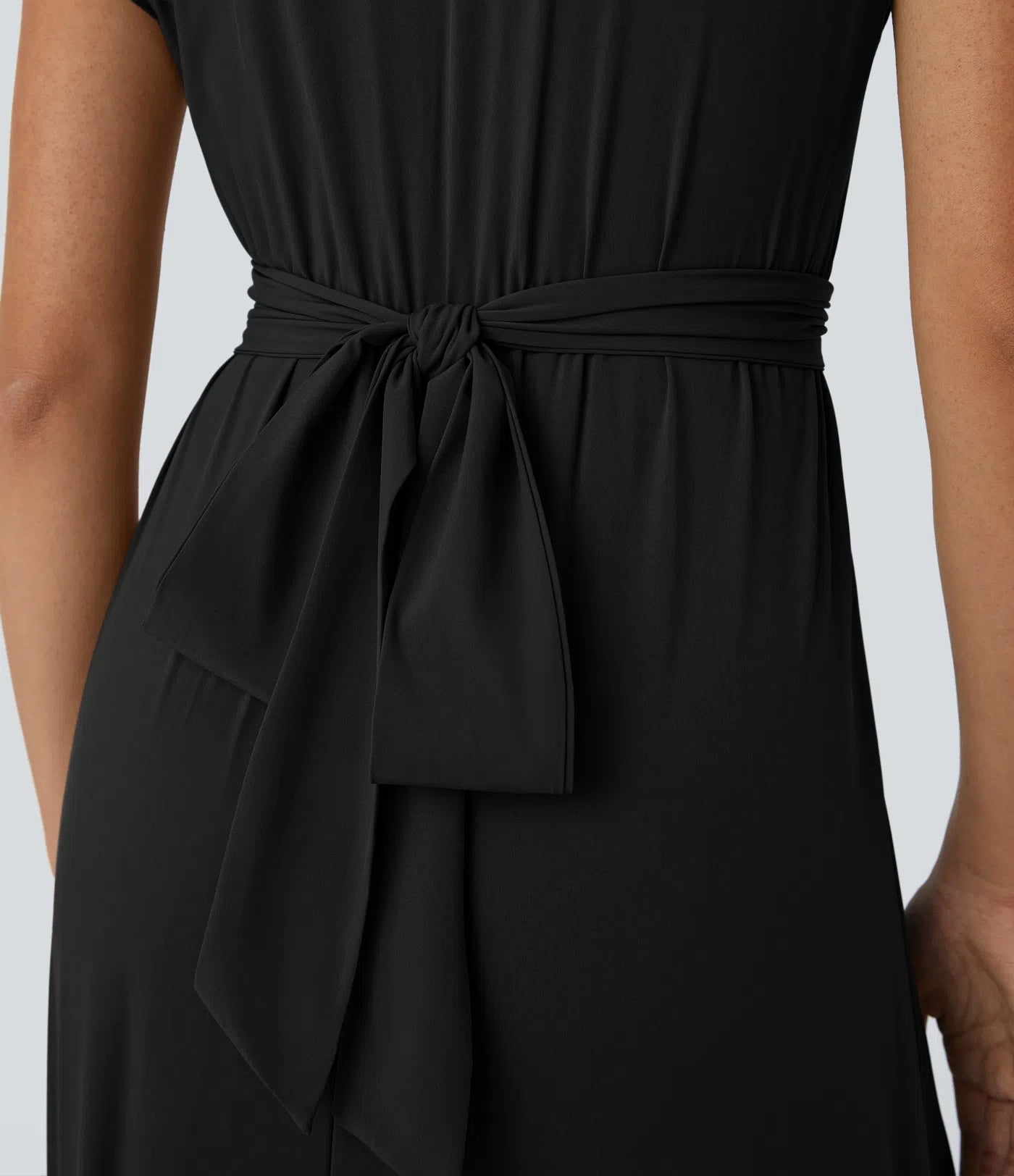 Amani | Elegante Damesjurk Met V-Hals