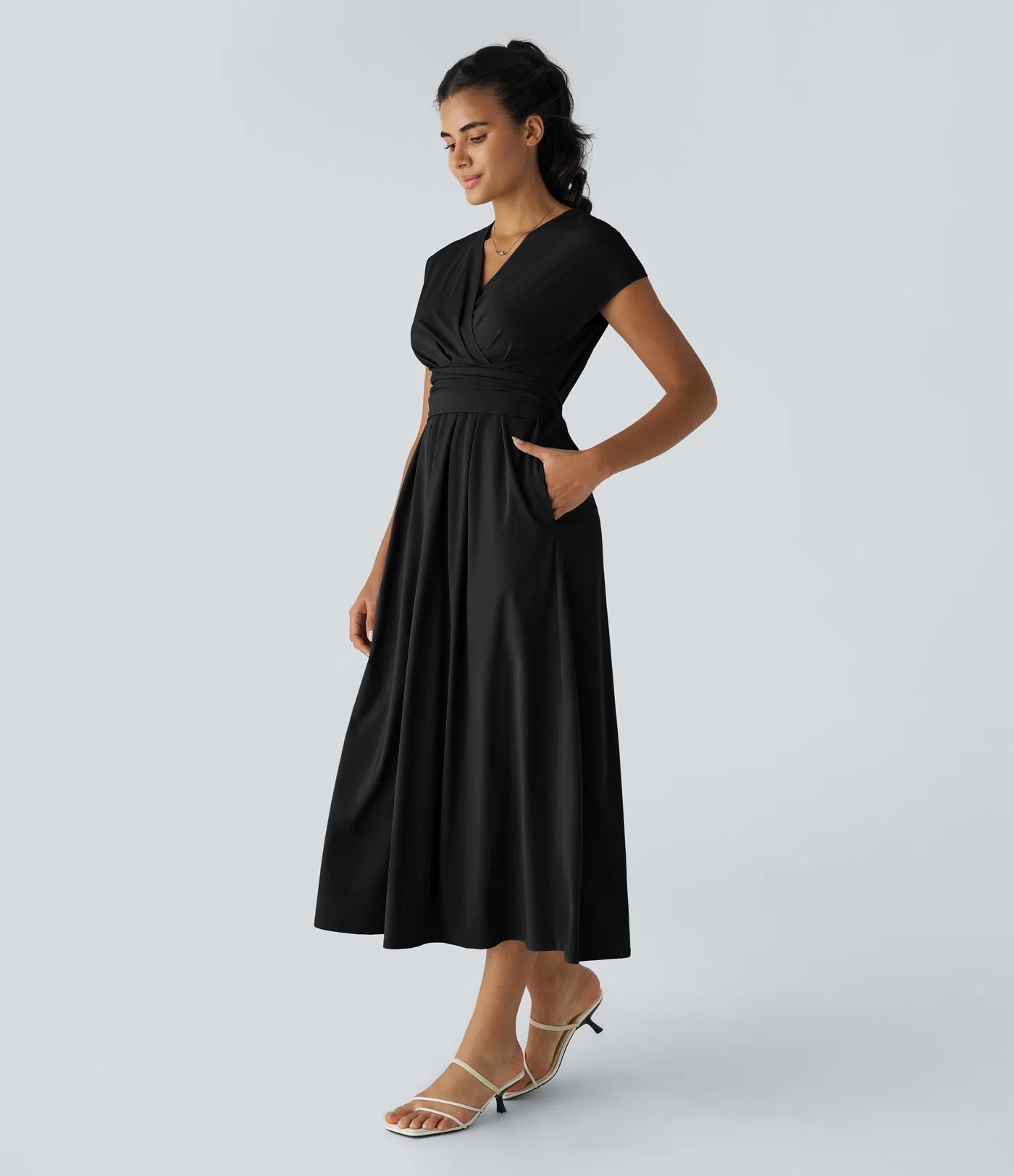 Amani | Elegante Damesjurk Met V-Hals