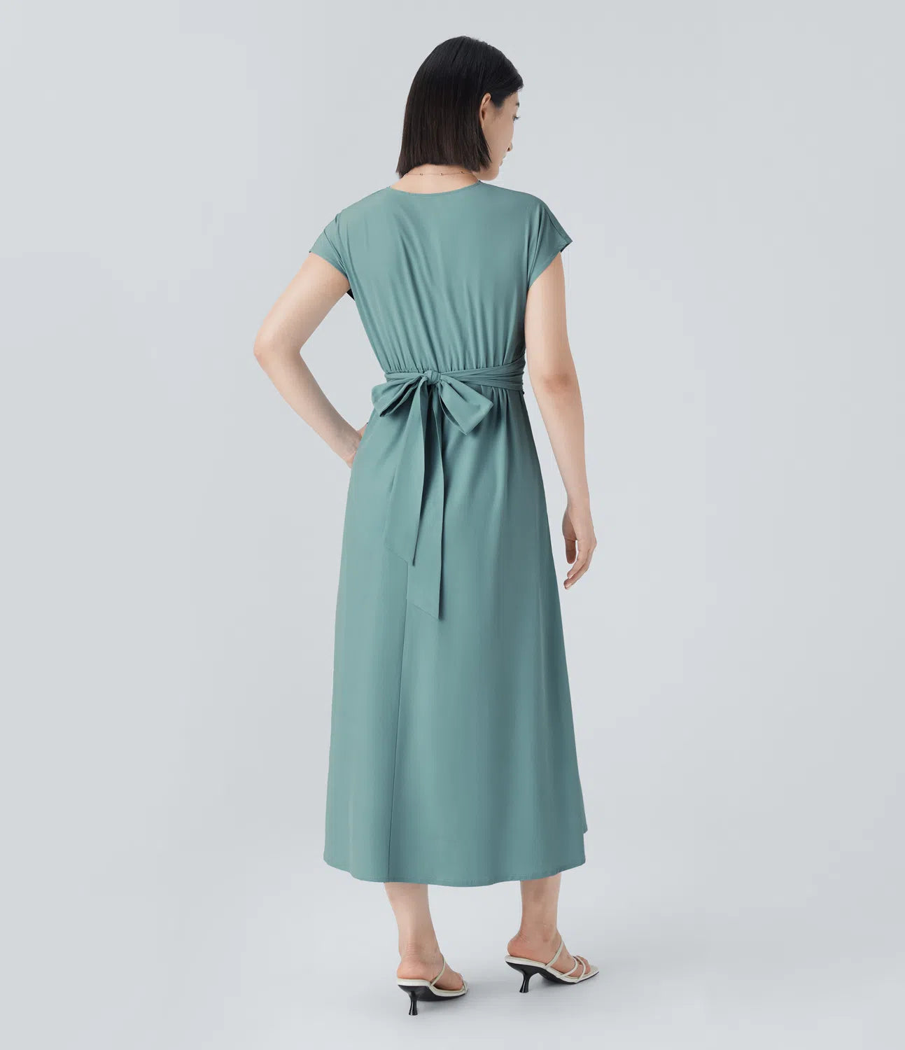 Amani | Elegante Damesjurk Met V-Hals