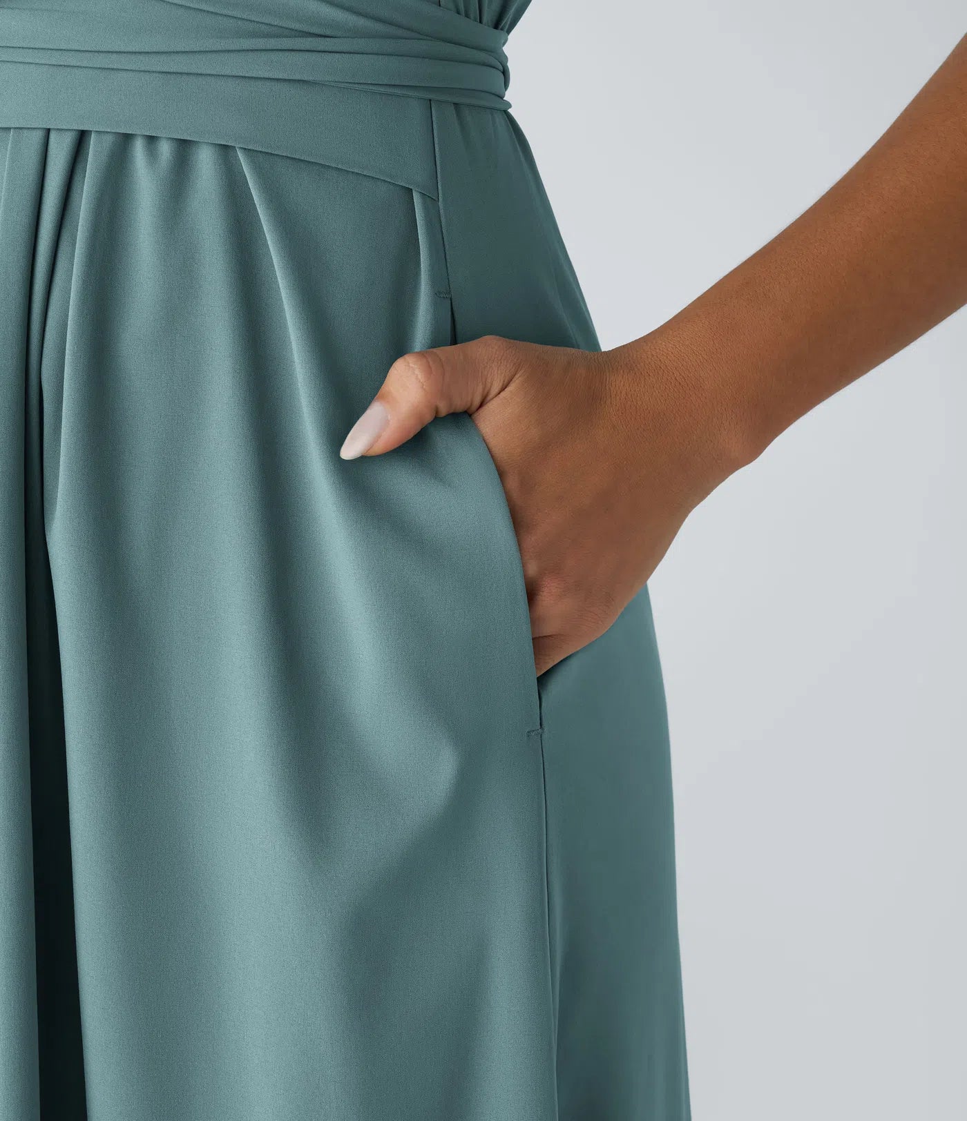 Amani | Elegante Damesjurk Met V-Hals
