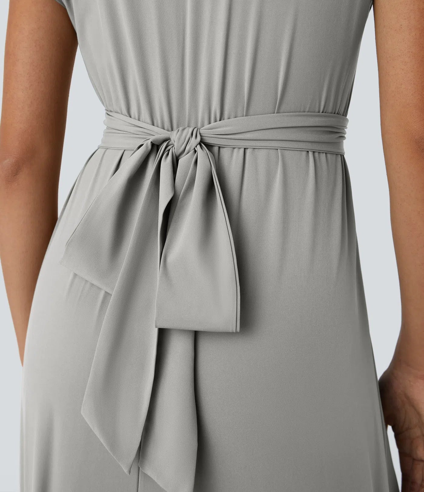 Amani | Elegante Damesjurk Met V-Hals