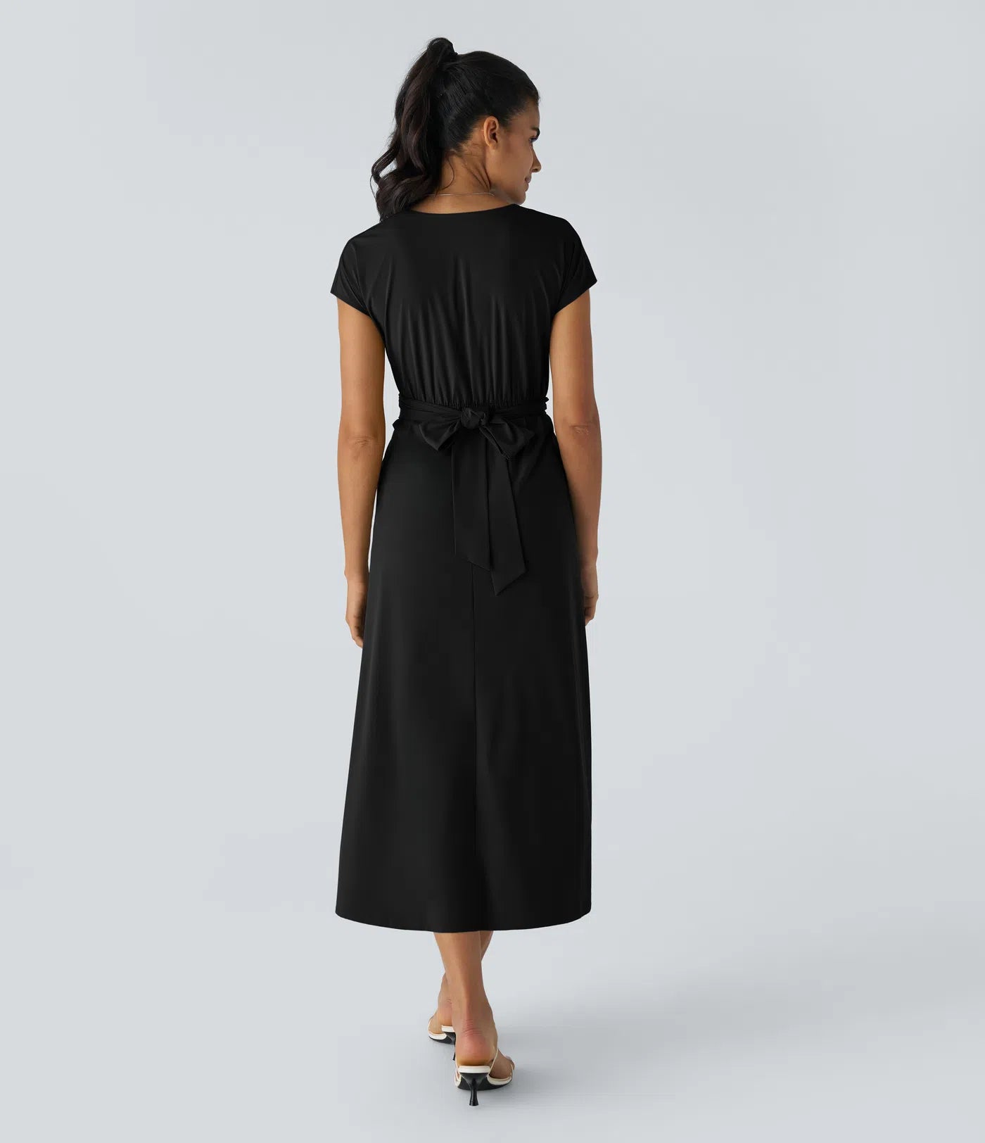 Amani | Elegante Damesjurk Met V-Hals