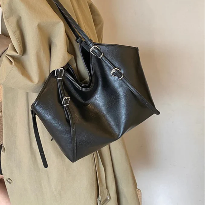 Amaris | Elegant & Premium