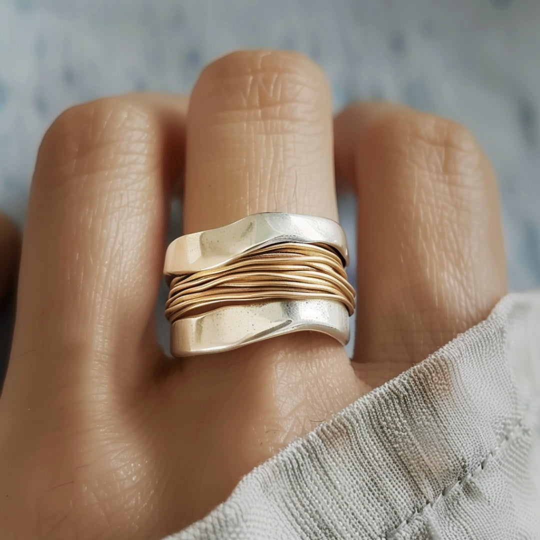 Verzilverde gouden draadring